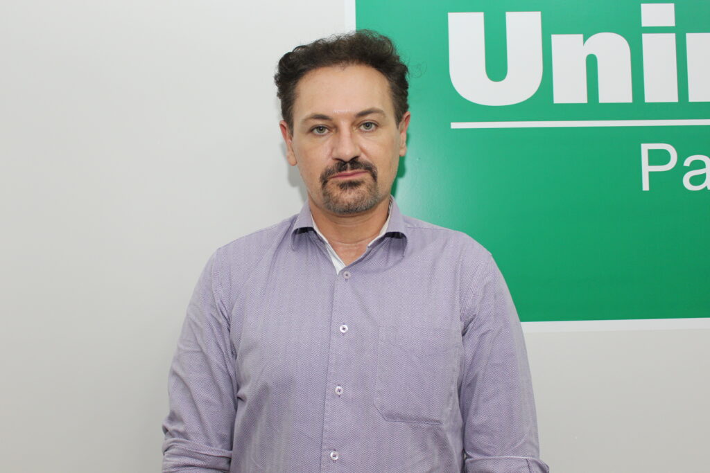 Dr. Álvaro Cattani